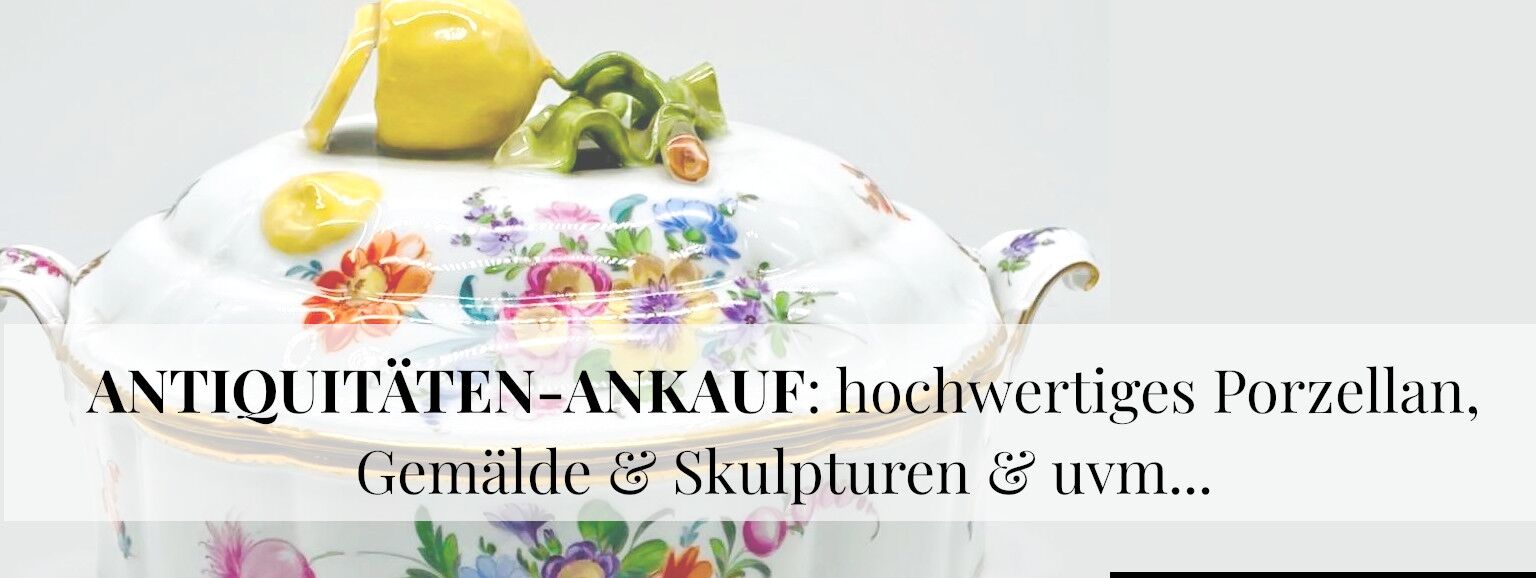 Gemälde, Bronzen und Antiquitäten aus einem Nachlass zur Einordnung durch Spezialisten.